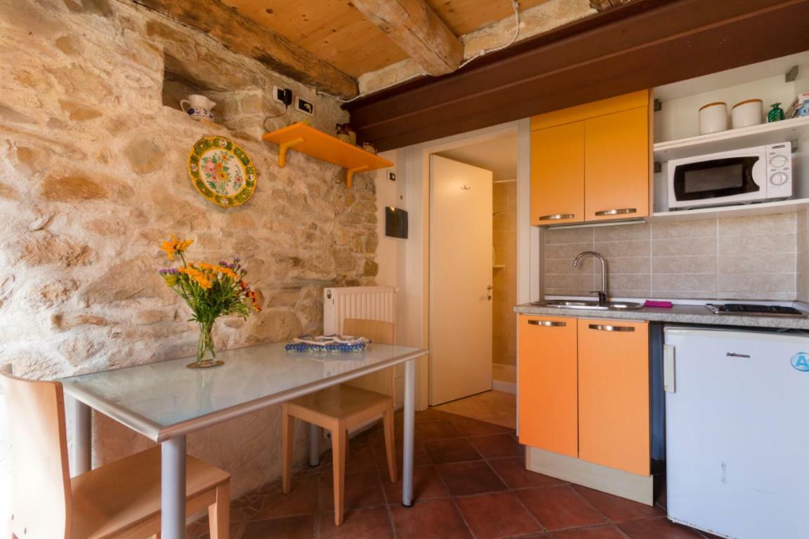 Agriturismo Fattoria Ortoalpino Trichiana Bagian luar foto